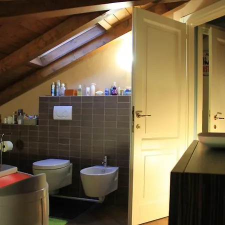 Homestay Alba Sul Stresa