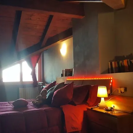 Quarto em Acomodações Particulares Alba Sul *